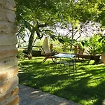 La Casa Delle Rondini Bed & Breakfast Staffolo