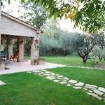 La Casa Delle Rondini Bed & Breakfast Staffolo