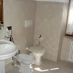 La Casa Delle Rondini Bed & Breakfast 3*