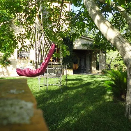 La Casa Delle Rondini 3* Staffolo