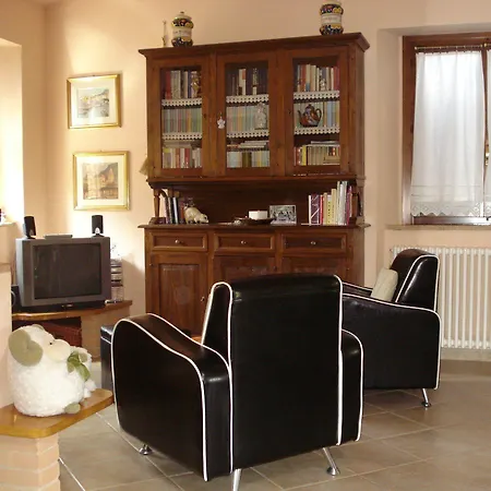 La Casa Delle Rondini Bed & Breakfast