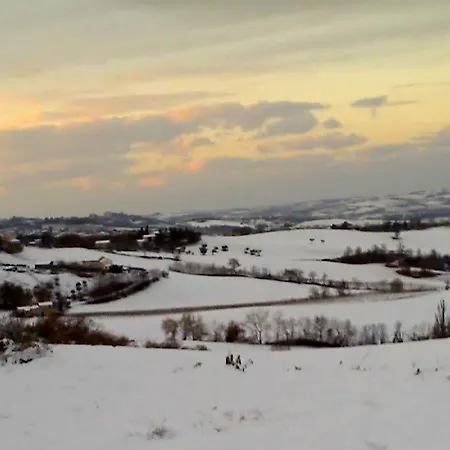 La Casa Delle Rondini Bed & Breakfast 3*