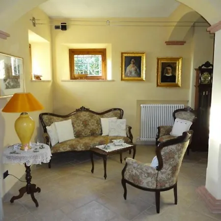 La Casa Delle Rondini 3*