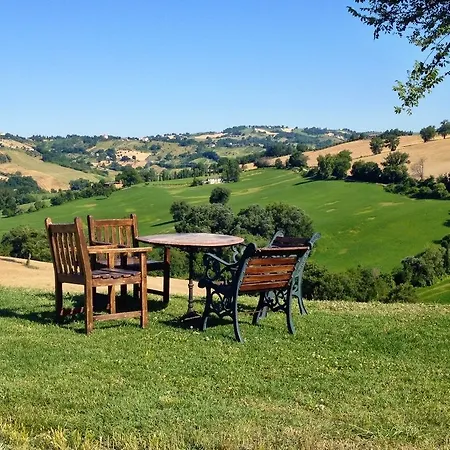ベッド・アンド・ブレックファスト La Casa Delle Rondini 3*